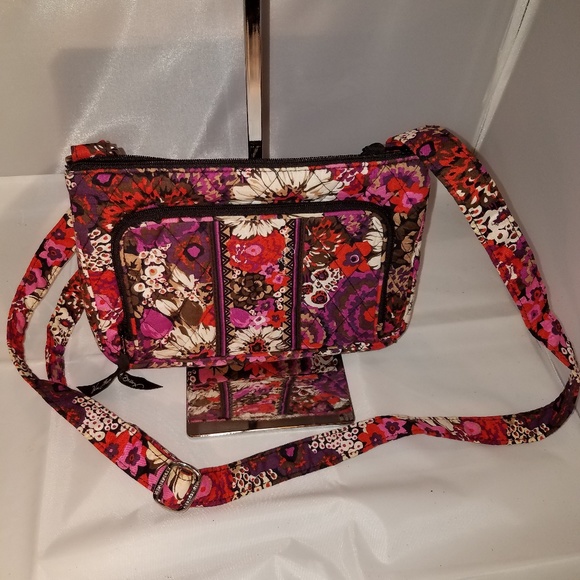 Vera Bradley Crossbody bag - Picture 1 of 3